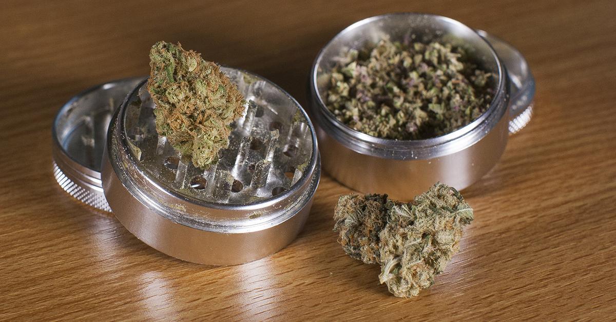 Best Weed Grinders to Shred Your Herbs Perfectly